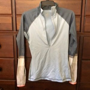 Nike dri fit longsleeve half zip top